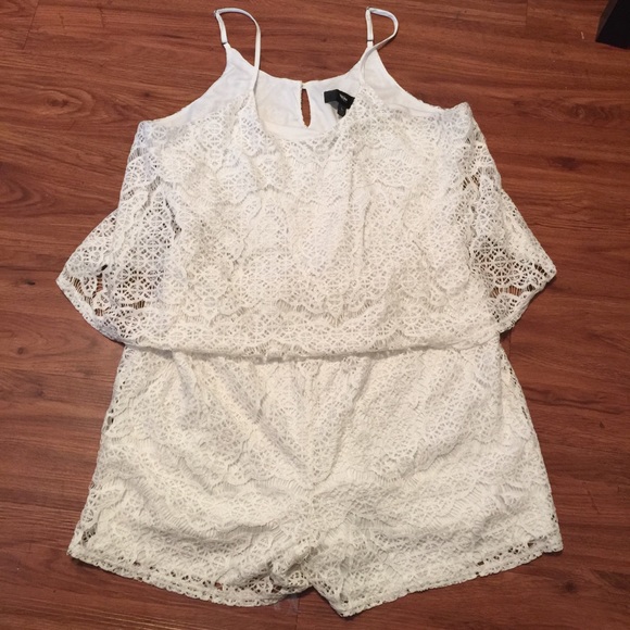 Mossimo Supply Co. Other - White Romper